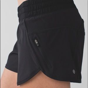 Lululemon Tracker Shorts - 6